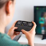 Бездротова клавіатура Rebel KOM0973 Mini Q5 Smart TV BOX - Зображення 7