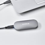 Твердотільний накопичувач Kioxia KIO-LXD10S500GG8 Exceria Plus 500 ГБ USB 3.2 - Зображення 3