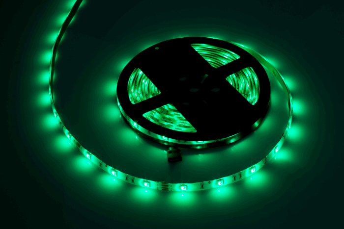 5-метрова світлодіодна стрічка Rebel LED0139-2 RGB (150x5050 SMD), водонепроникна -- біла друкована плата - Зображення 3