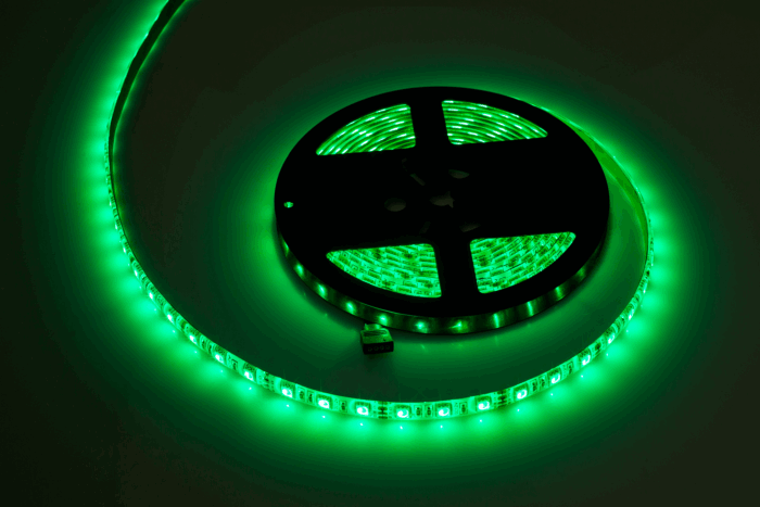 5-метрова світлодіодна стрічка Rebel LED0138-2 RGB (300x5050 SMD), водонепроникна - біла друкована плата - Зображення 3